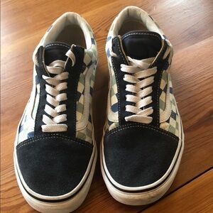 Vans Men's Checkered Black and Blue Sneakers
